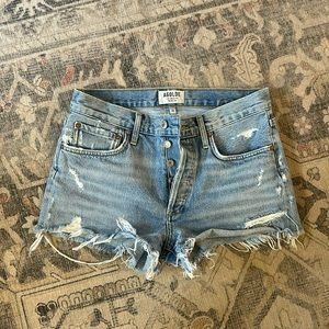 Agolde Parker Jean shorts in color Swapmeet 26